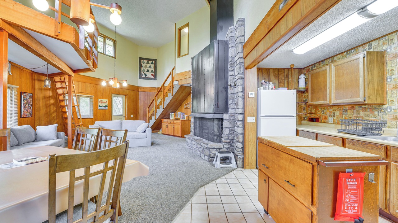 Photo of Livingroom in Garfield