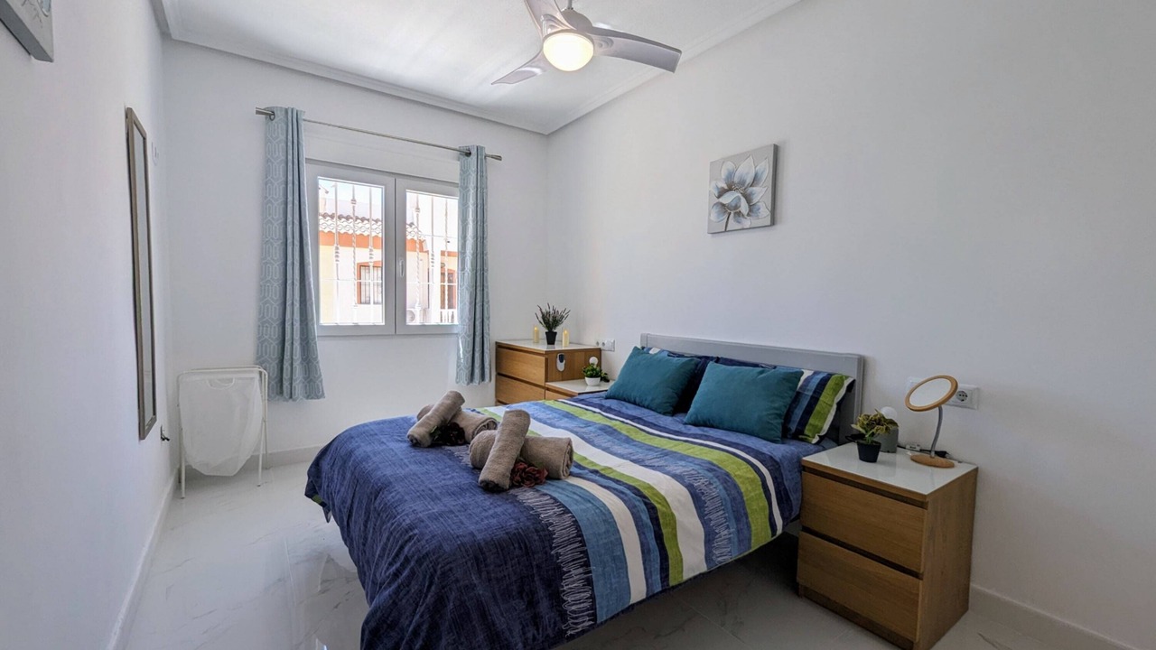 Photo of Bedroom in La Florida