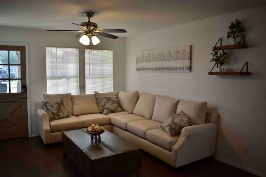 Photo of Livingroom in Weslaco