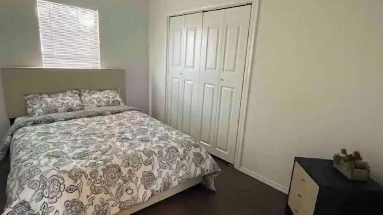 Photo of Bedroom in Weslaco