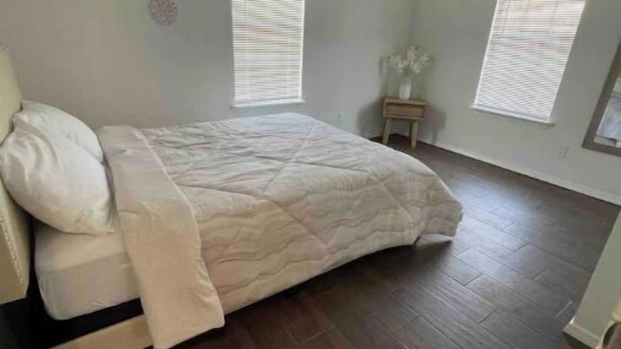 Photo of Bedroom in Weslaco
