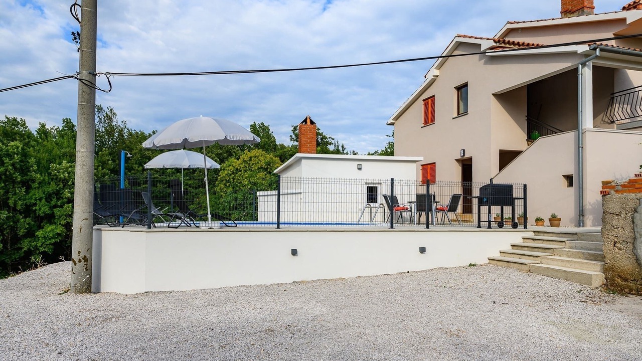 Photo of Outdoor in Paradiz