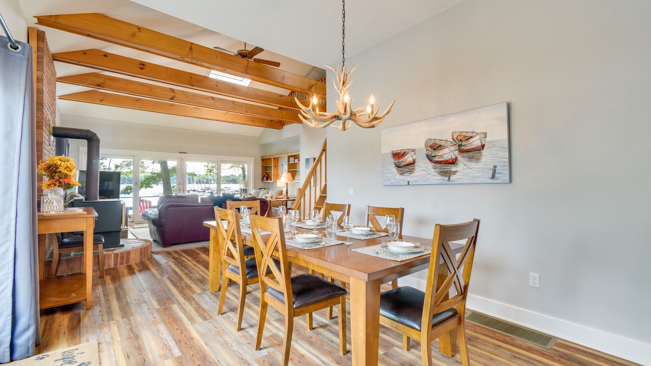 Photo of Others in North Rose