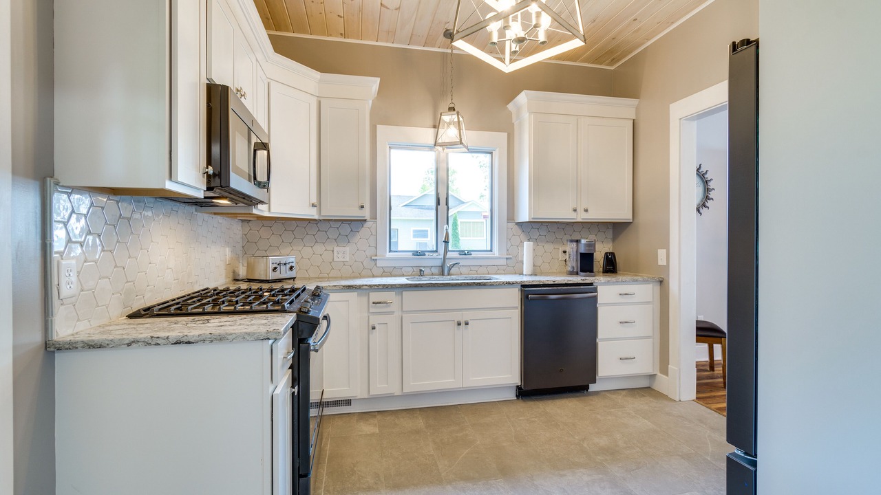 Photo of Others in North Rose