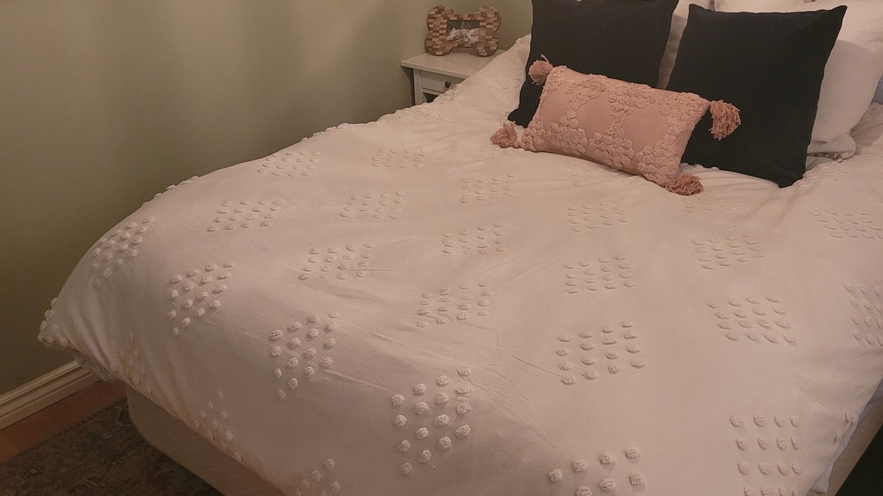 Photo of Bedroom in Wasaga Beach