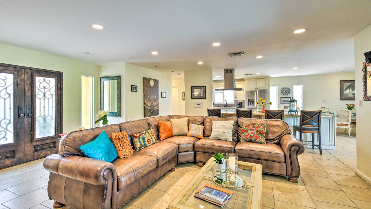 Photo of Livingroom in Sands Scottsdale
