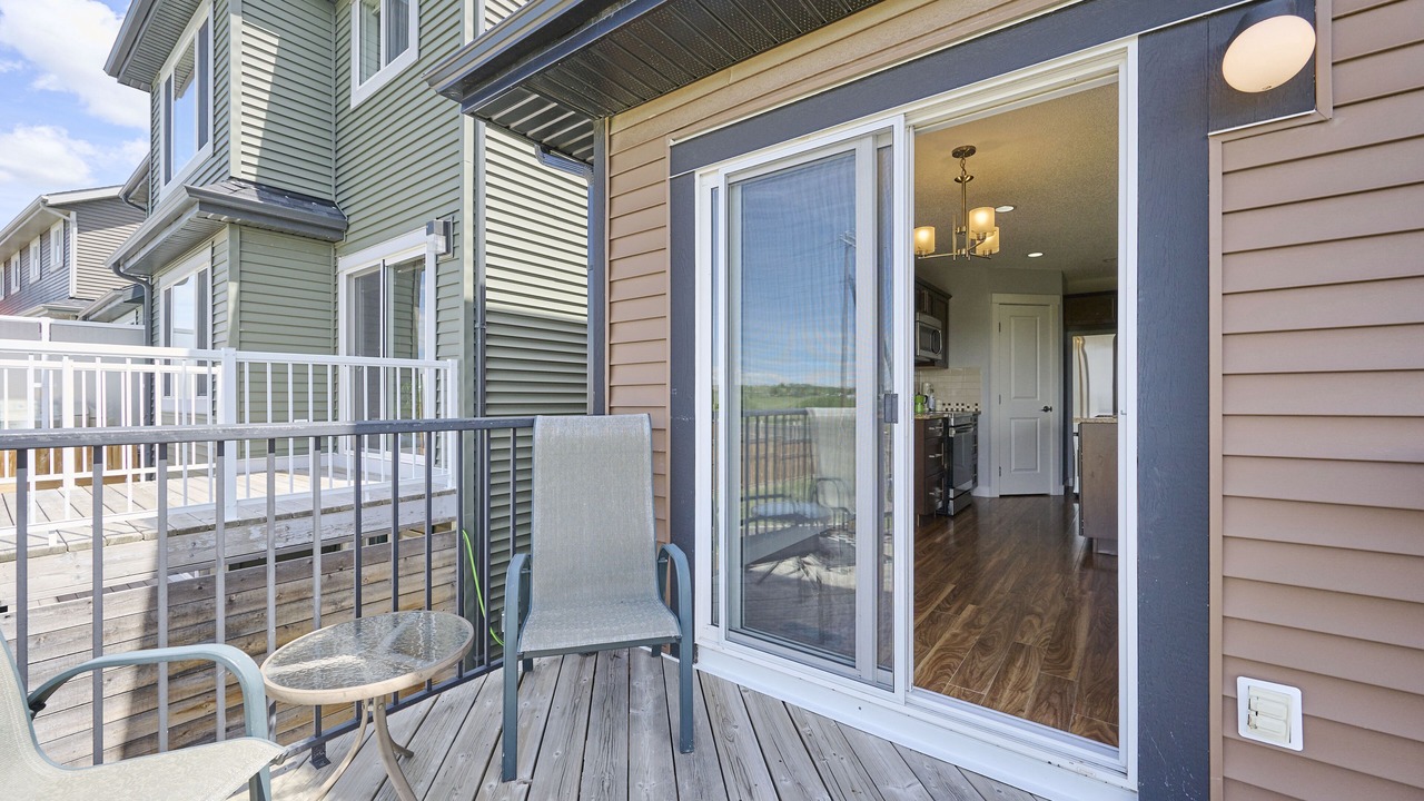 Photo of Patio Balcony in Cochrane