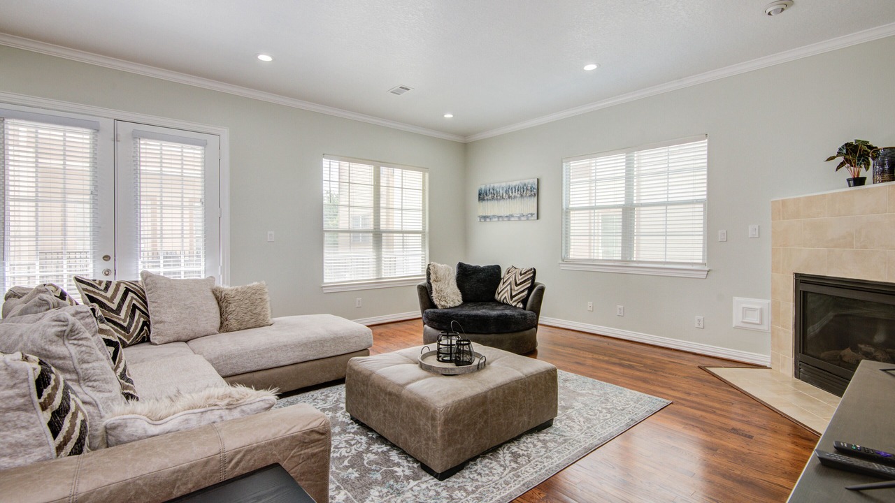 Photo of Livingroom in Houston