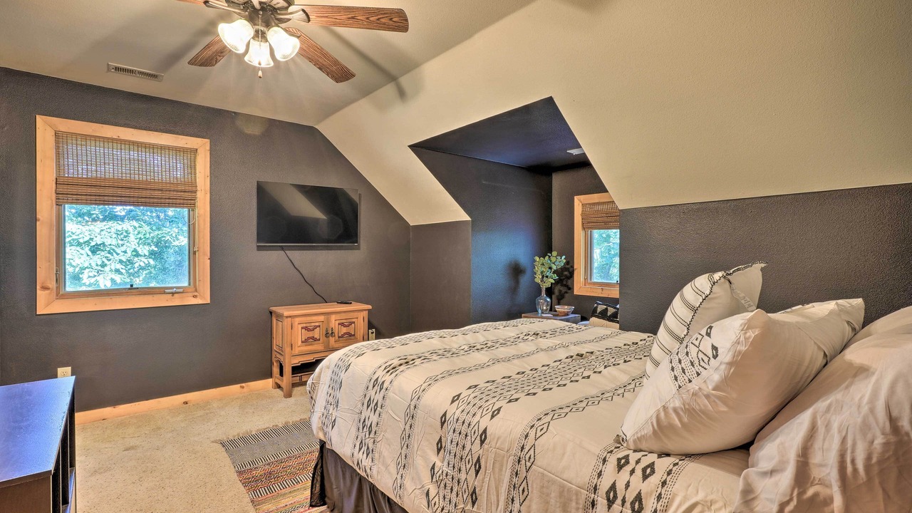Photo of Bedroom in Springdale