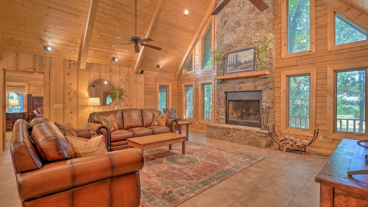Photo of Livingroom in Springdale