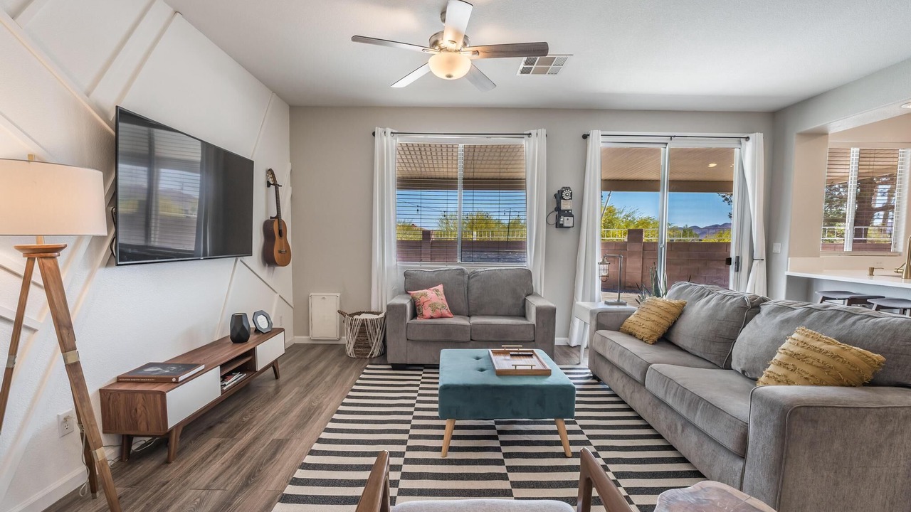 Photo of Livingroom in Paradise Hills