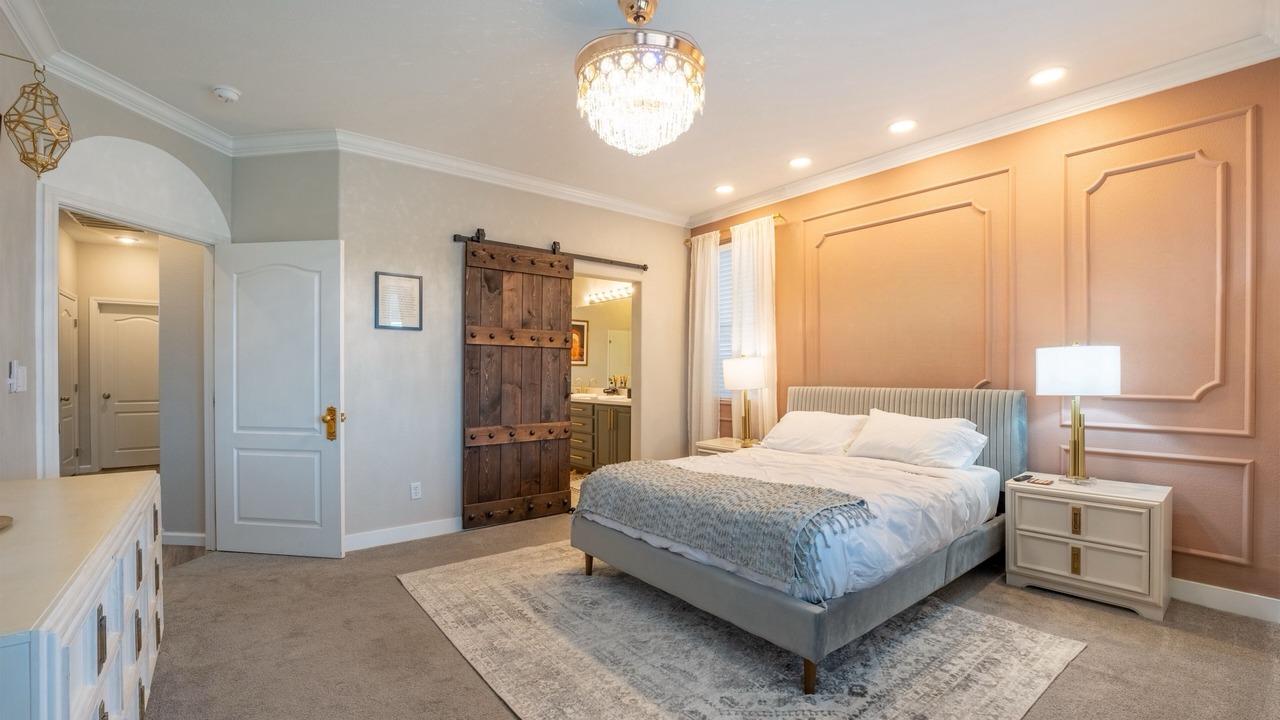 Photo of Bedroom in Paradise Hills