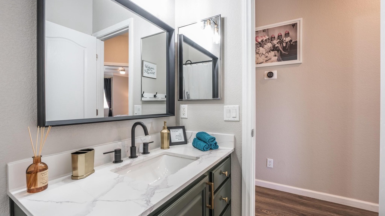 Photo of Bathroom in Paradise Hills