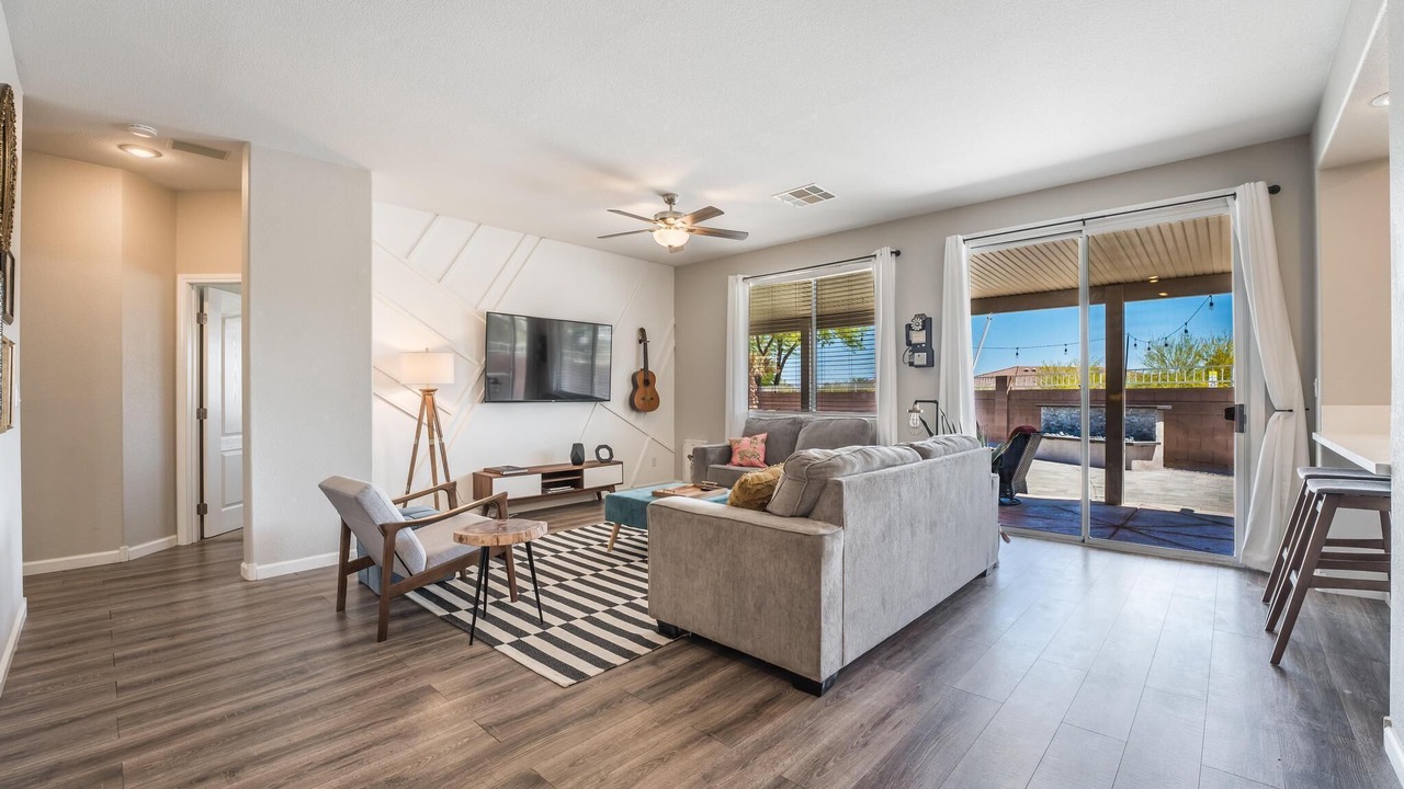 Photo of Livingroom in Paradise Hills