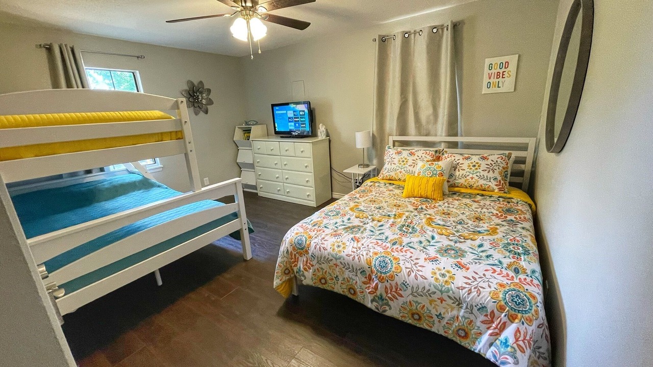 Photo of Bedroom in Wood County