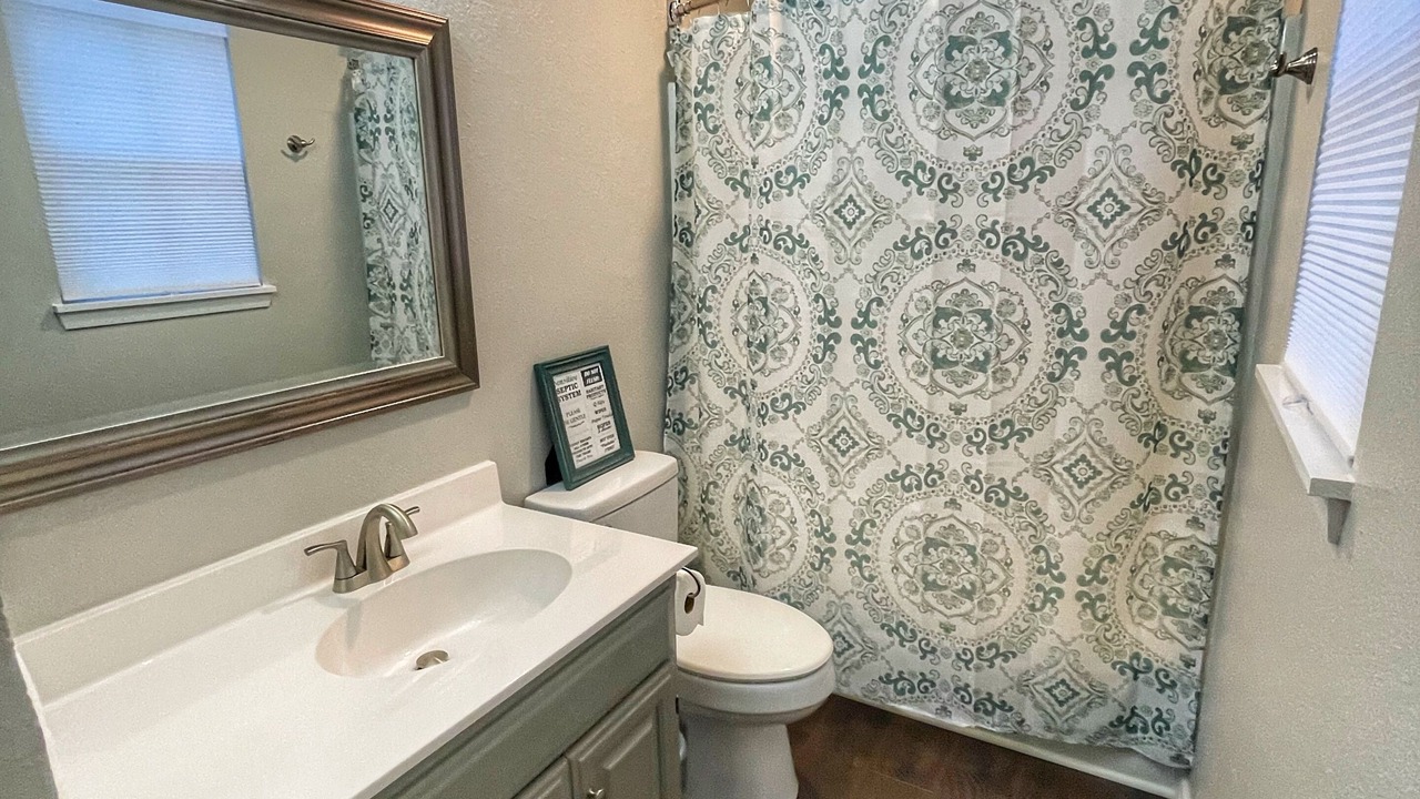 Photo of Bathroom in Wood County