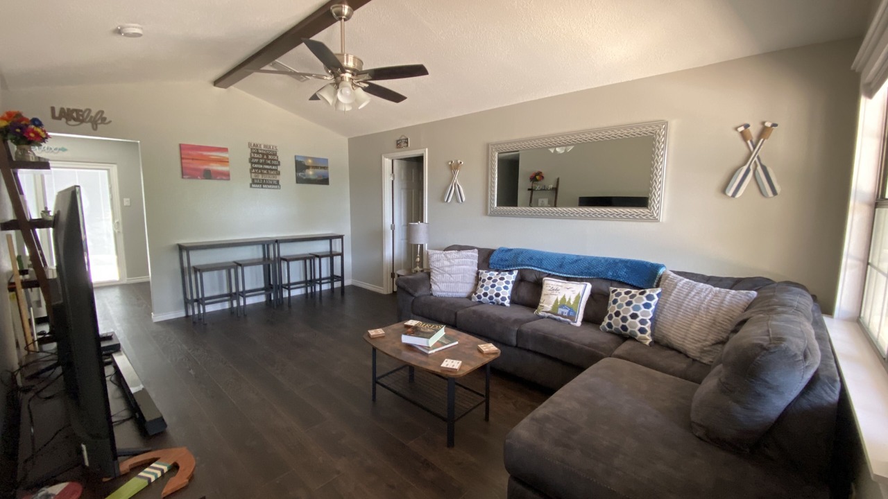 Photo of Bedroom in Wood County