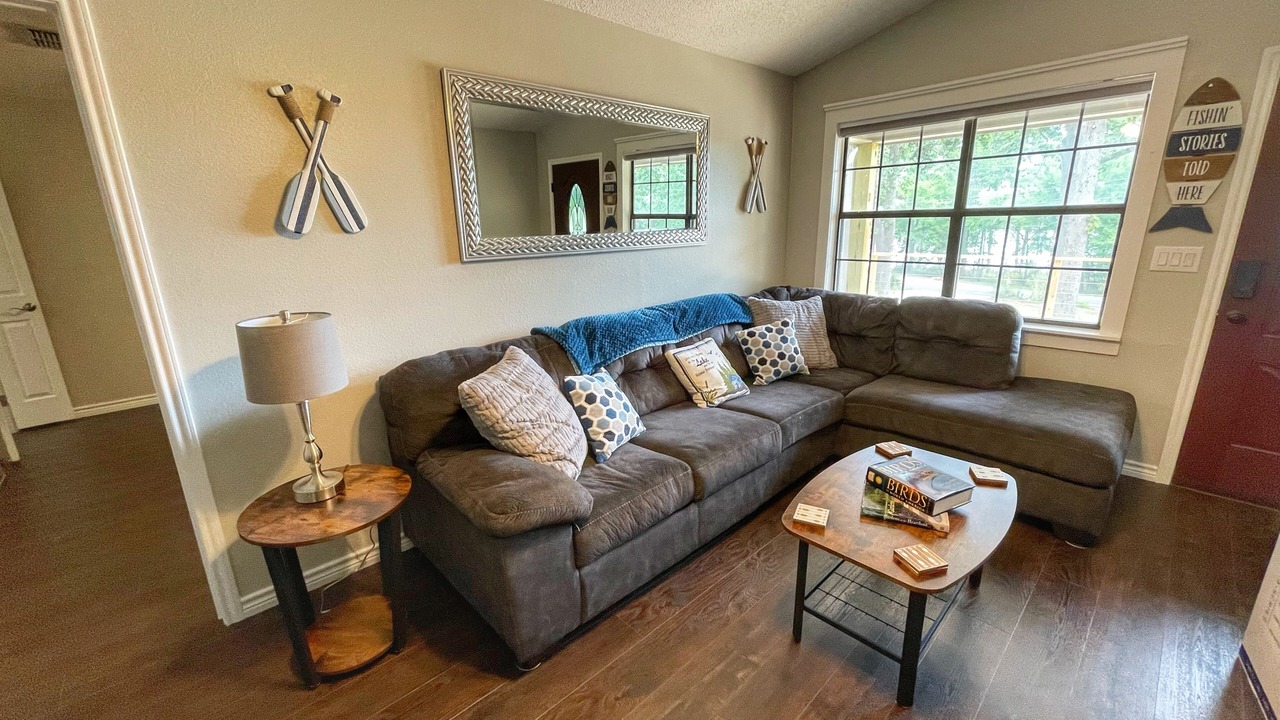 Photo of Livingroom in Wood County