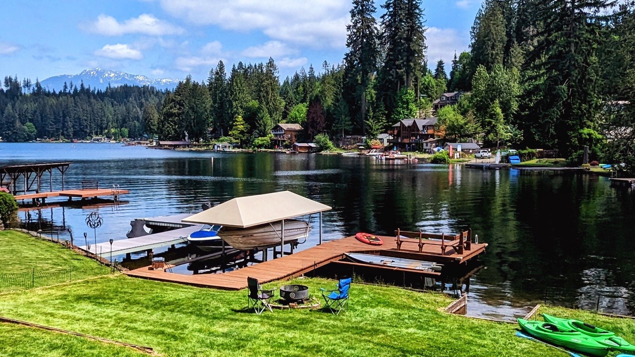 Photo of Outdoor in Lake Roesiger