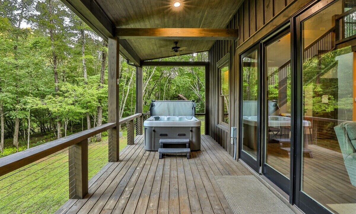 Photo of Outdoor in McCaysville
