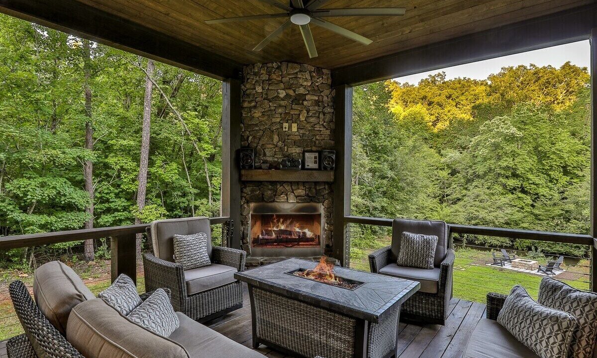 Photo of Outdoor in McCaysville