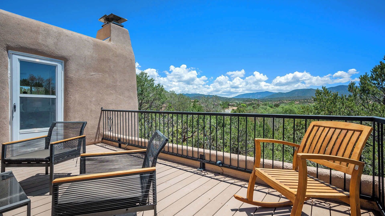 Photo of Patio Balcony in Northeast Santa Fe