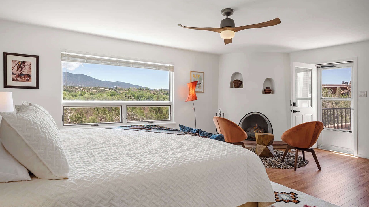 Photo of Bedroom in Northeast Santa Fe