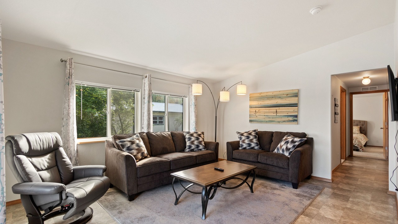 Photo of Livingroom in Bonner County