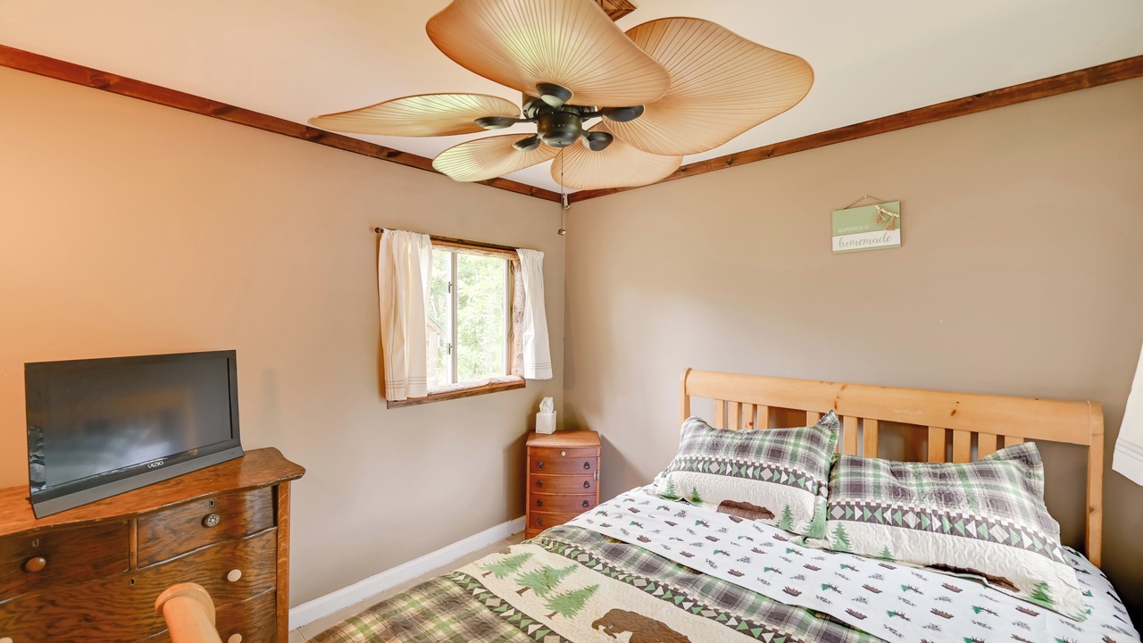 Photo of Bedroom in Caroga Lake