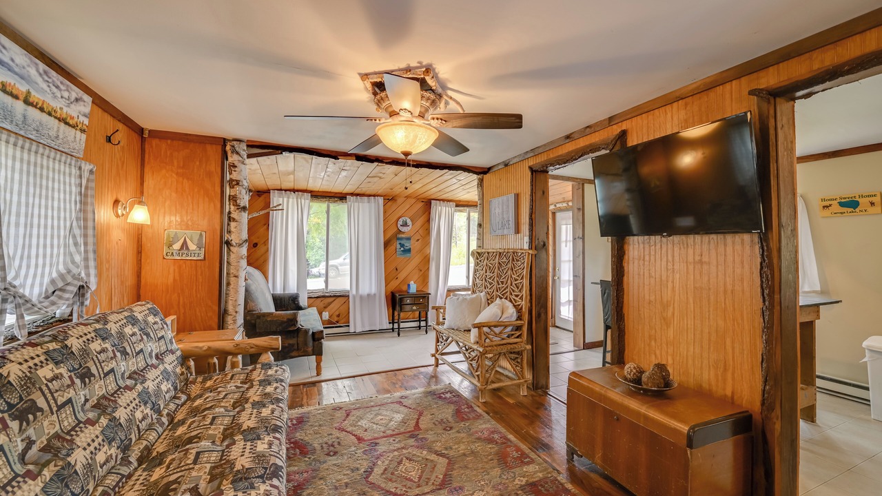 Photo of Livingroom in Caroga Lake