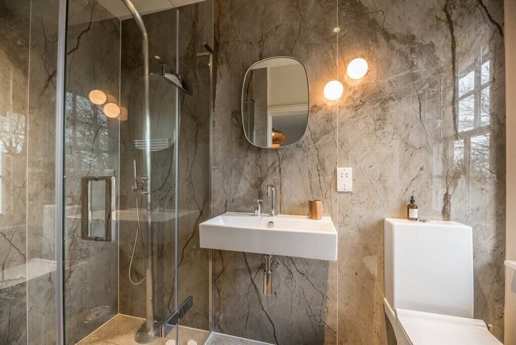 Photo of Bathroom in Saxmundham
