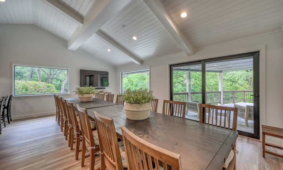 Photo of Livingroom in Canyon Lake