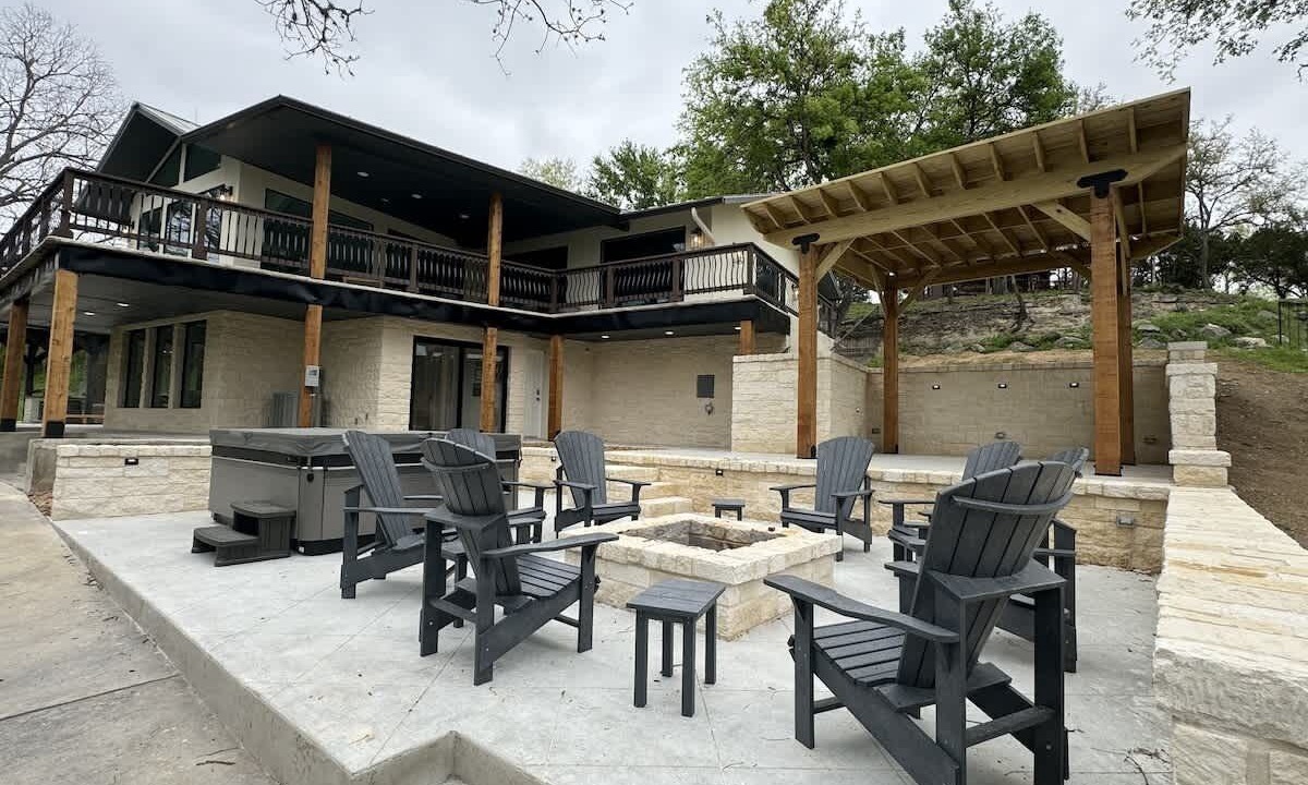 Photo of Patio Balcony in Canyon Lake