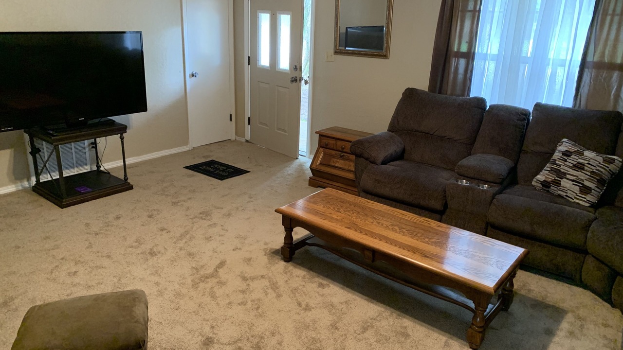 Photo of Livingroom in Fort Cobb