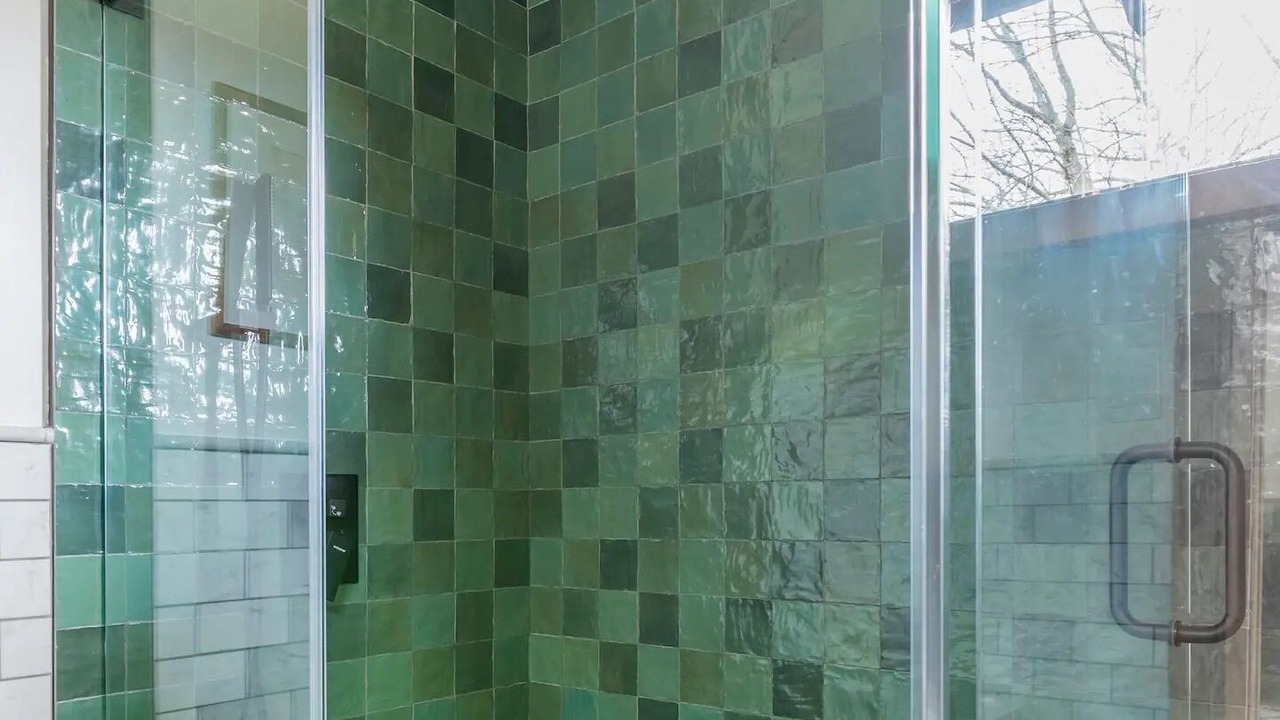 Photo of Bathroom in Roscoe