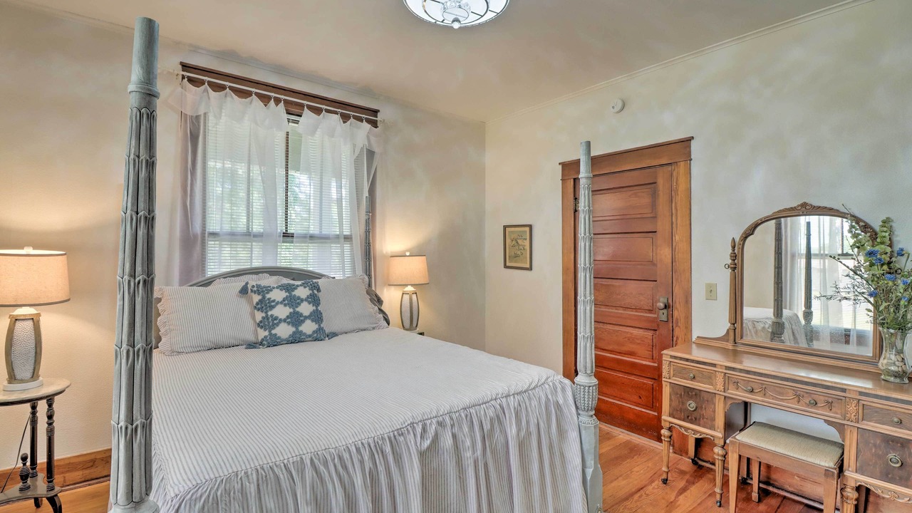 Photo of Bedroom in Mountain Home