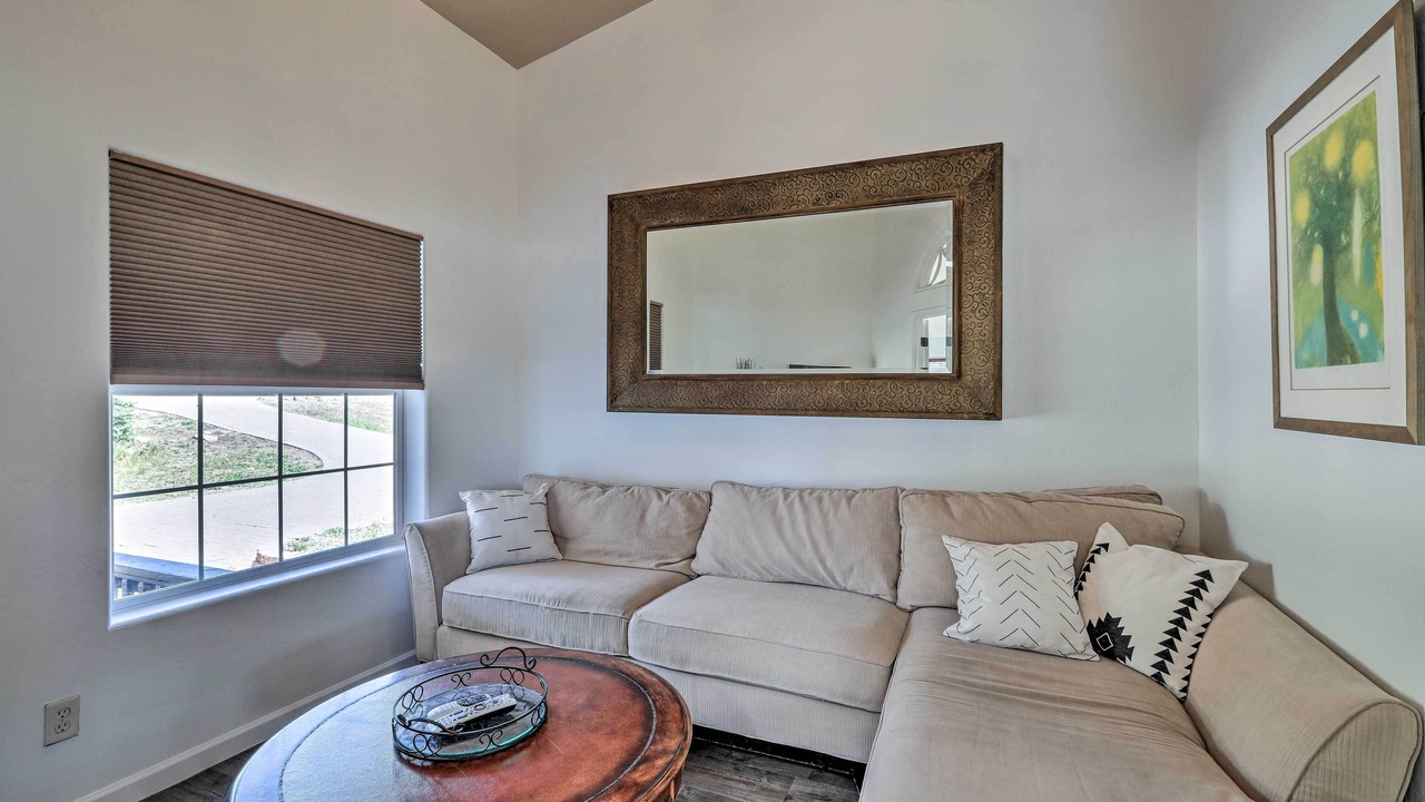Photo of Livingroom in Mountainaire