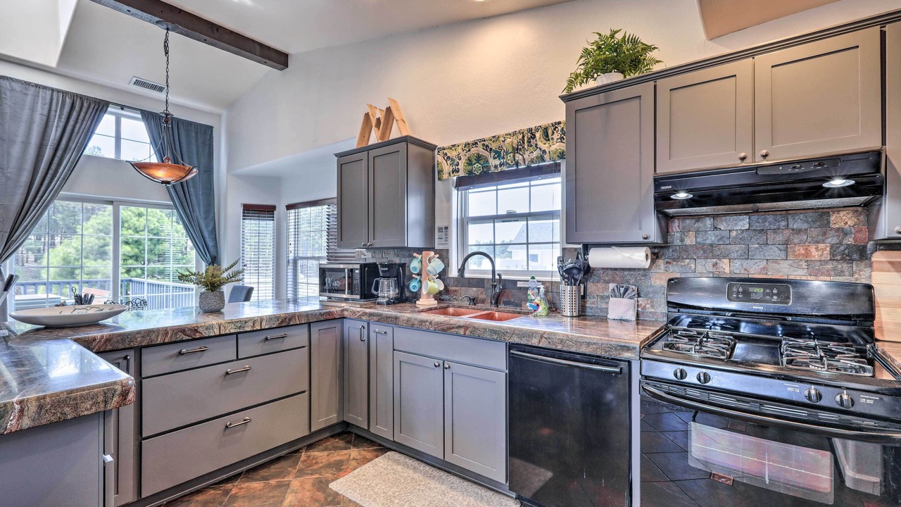 Photo of Kitchen in Mountainaire