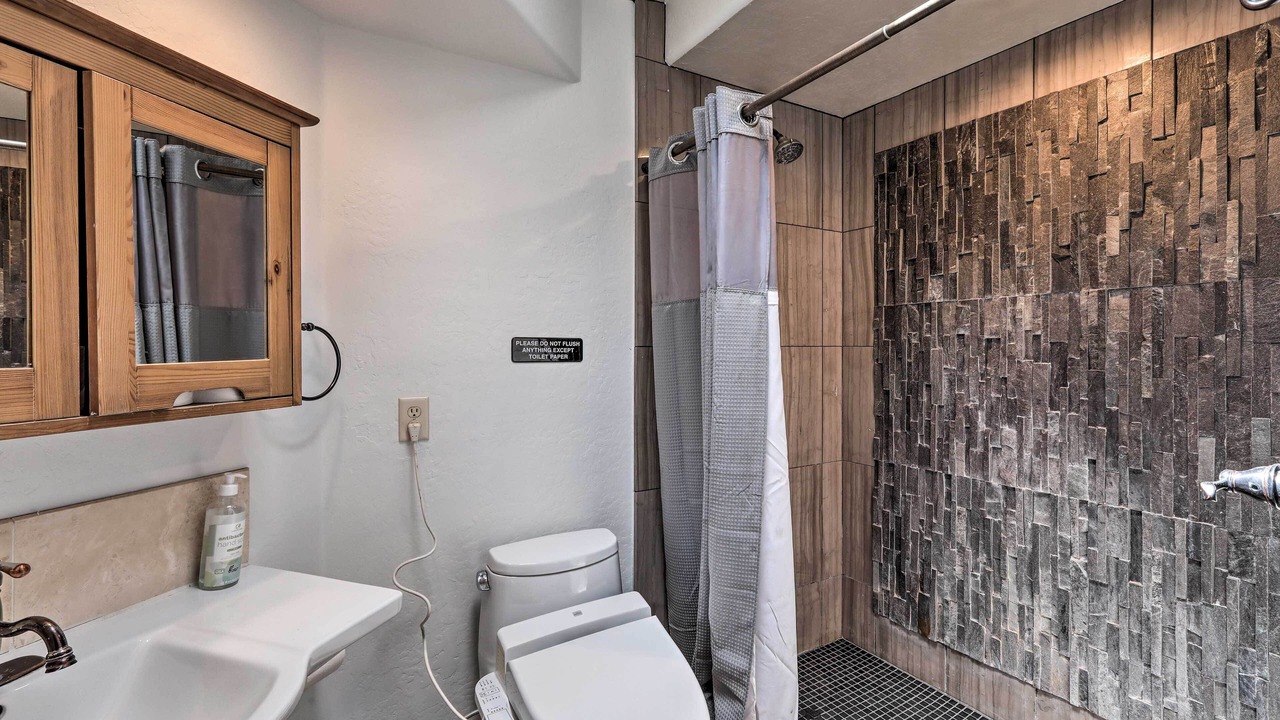 Photo of Bathroom in Mountainaire