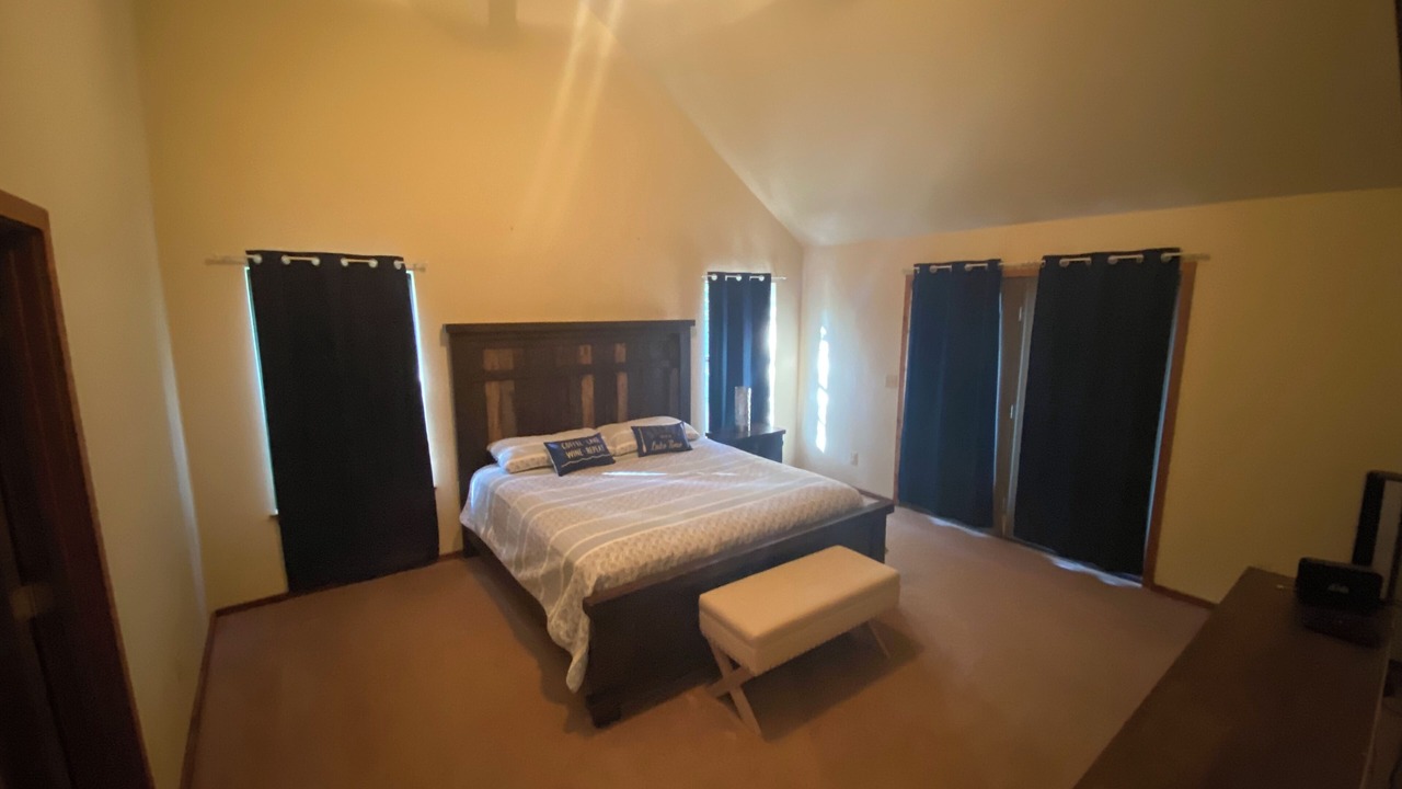 Photo of Bedroom in Vian
