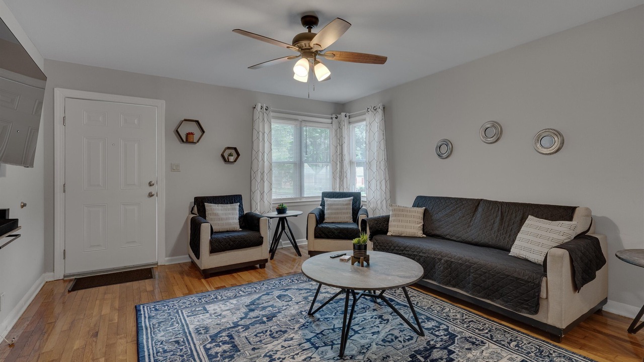 Photo of Livingroom in Durham