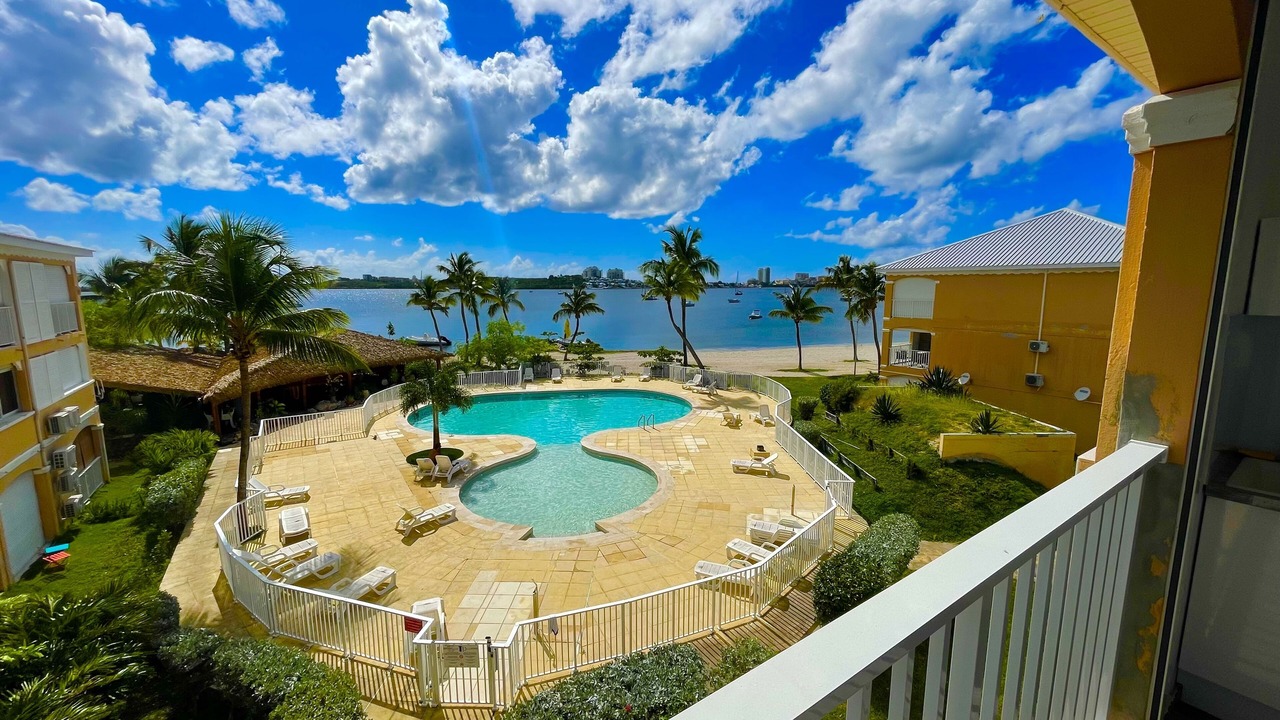 Photo of Outdoor in Nettle Bay