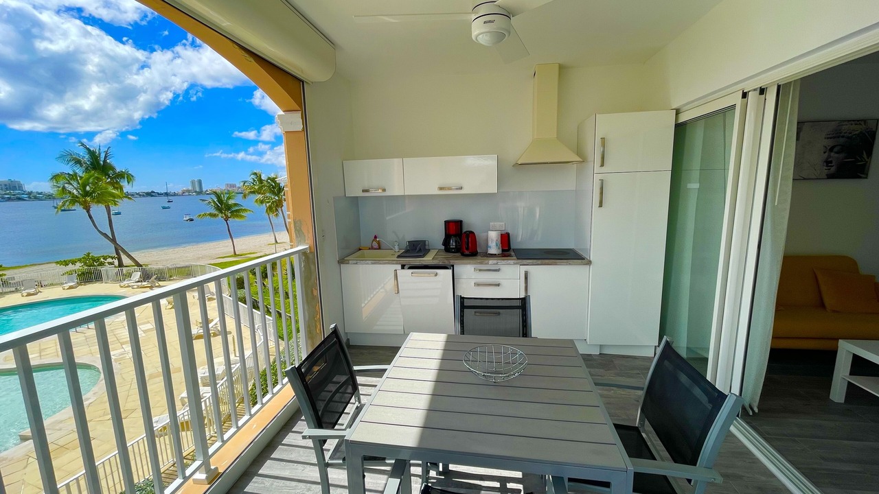 Photo of Outdoor in Nettle Bay