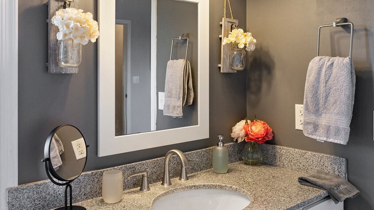 Photo of Bathroom in McGaheysville