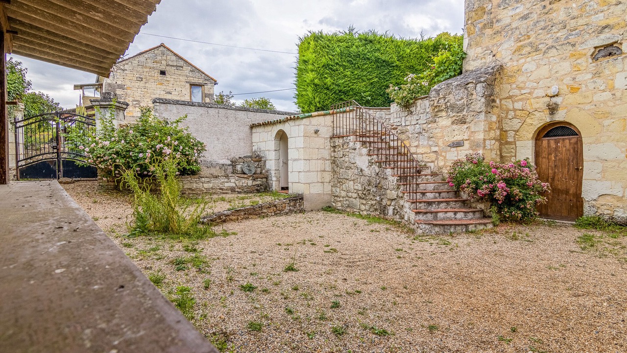 Photo of Outdoor in Forges