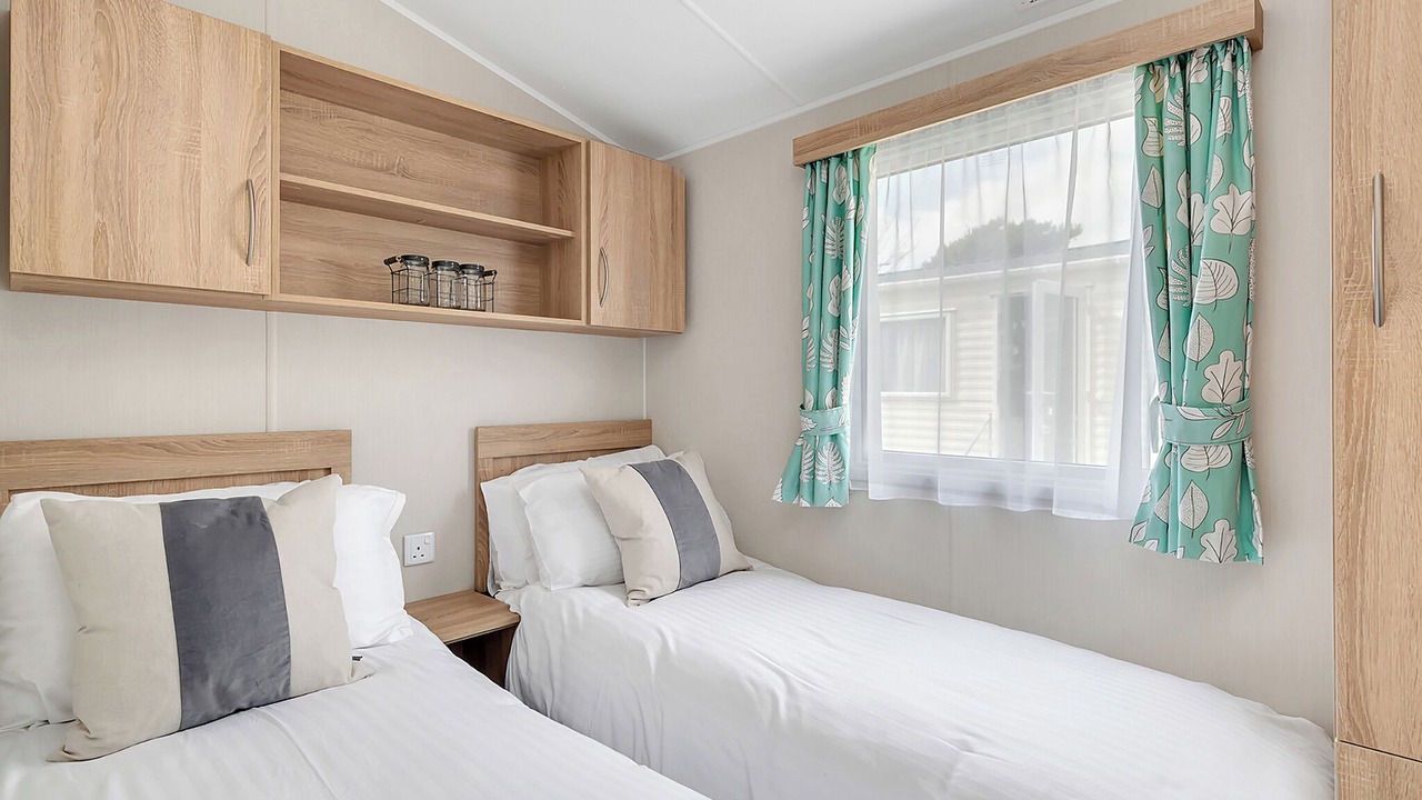 Photo of Others in Wiseman's Bridge