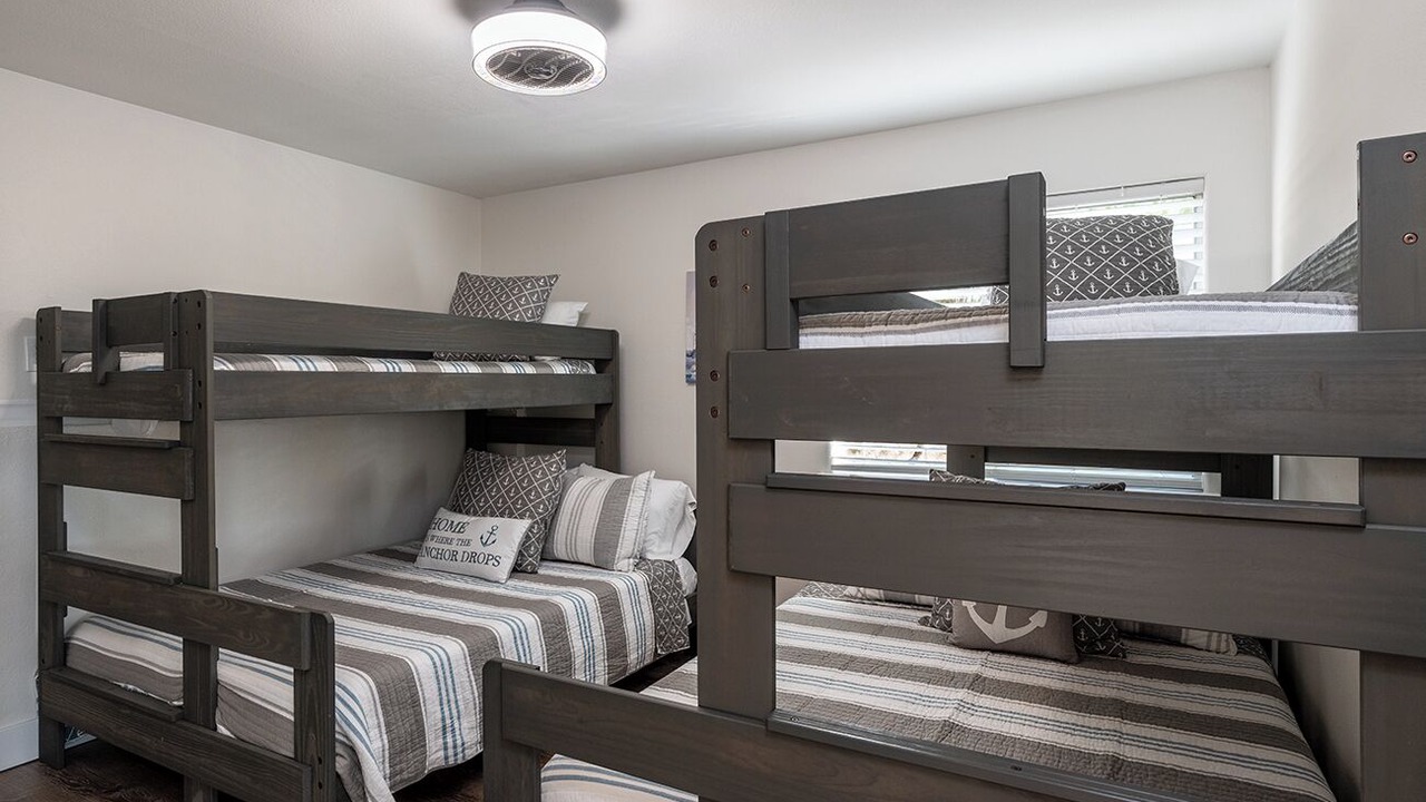 Photo of Bedroom in Lago Vista