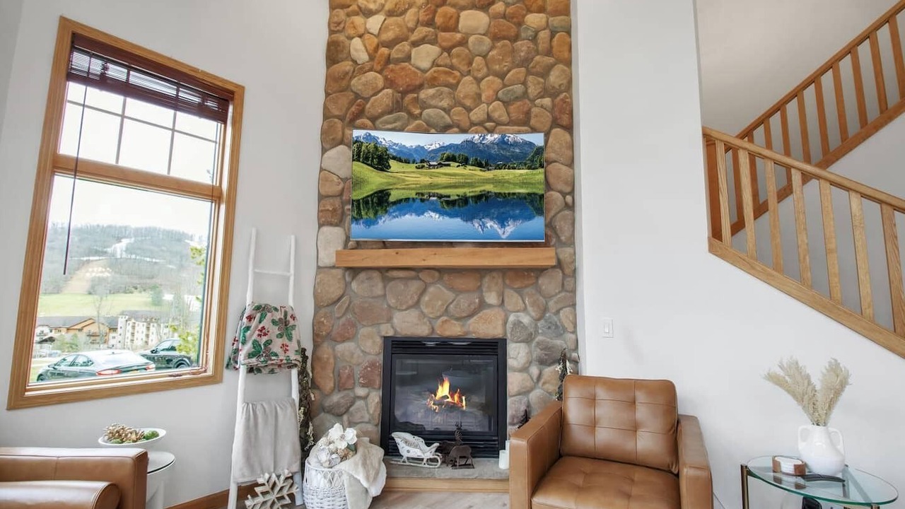 Photo of Livingroom in Ellicottville