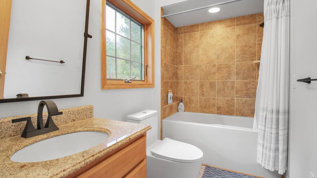 Photo of Bathroom in Ellicottville