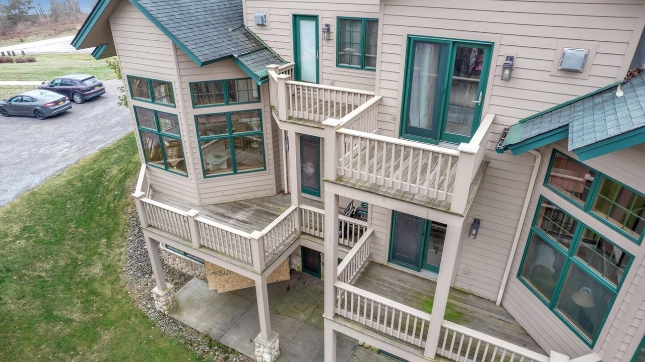 Photo of Others in Ellicottville